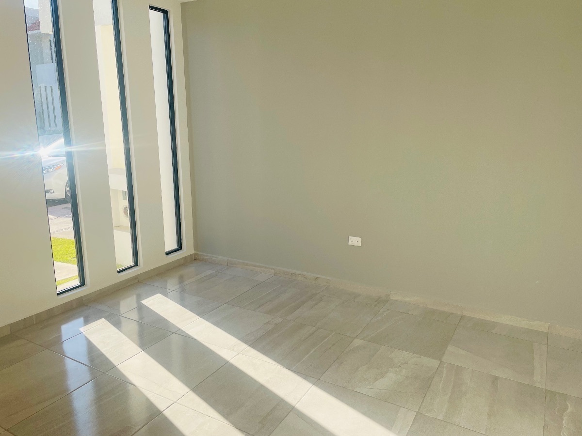 estrena-casa-en-renta-4-recmaras-con-roof-garden34-23761