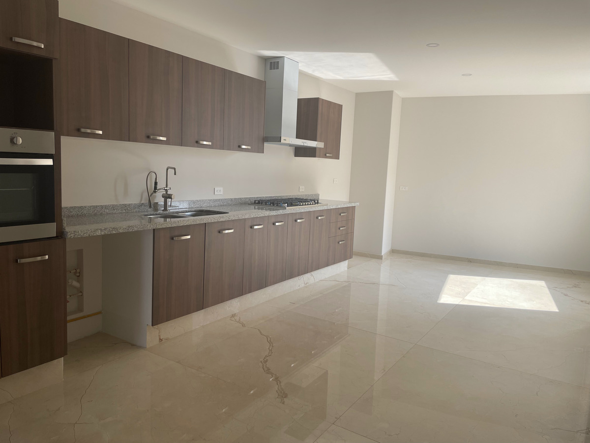 estrena-ph-en-renta-bosque-real-orum4-32594