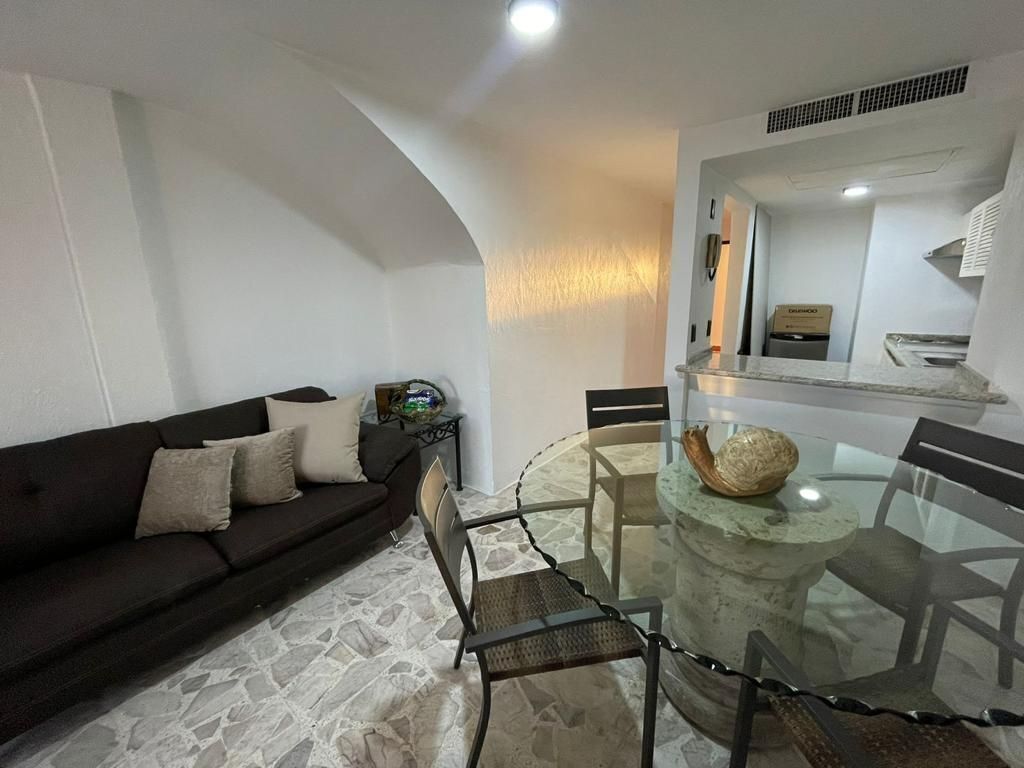 estudio--en-venta-plaza-marina-puerto-vallarta-amueblado-cerca-del-aeropuerto3-30344