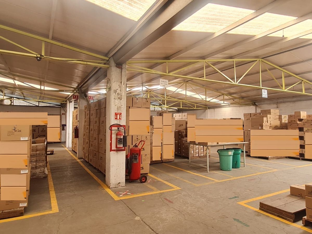 excelente-bodega-en-calle-avena-granjas-mxico2-25453
