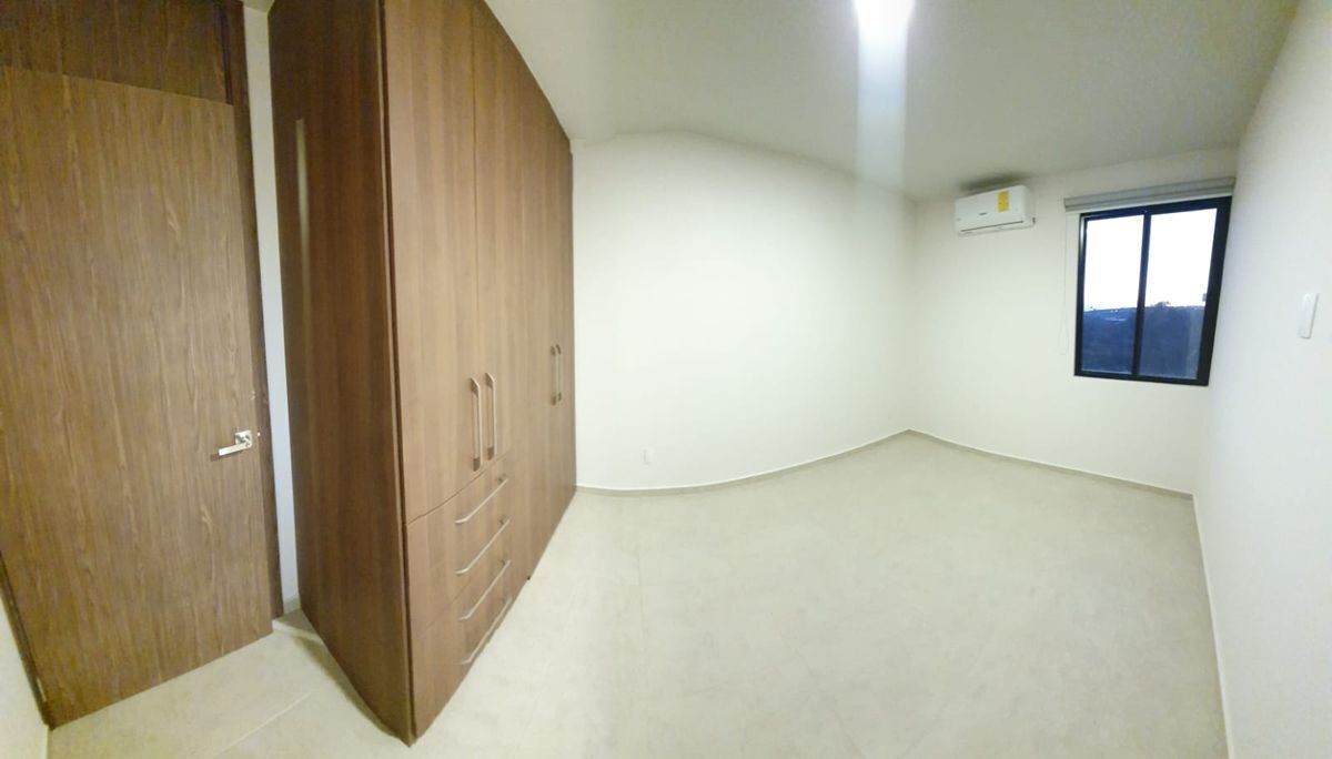 excelente-casa-en-renta-o-venta-en-zakia-de-4-recmaras13-21339