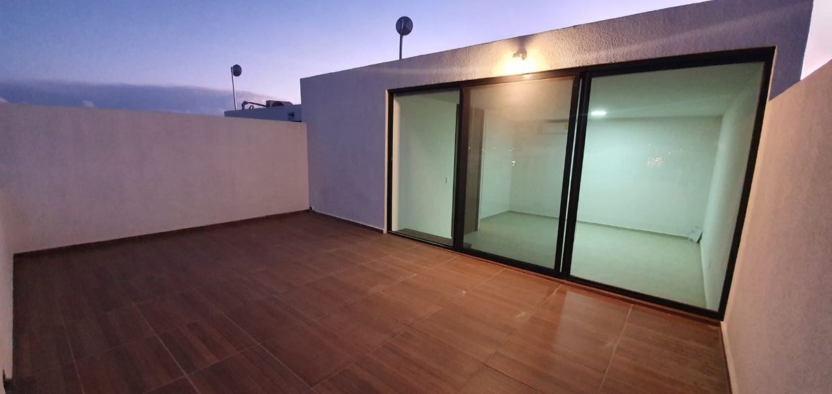 excelente-casa-en-renta-o-venta-en-zakia-de-4-recmaras15-21339