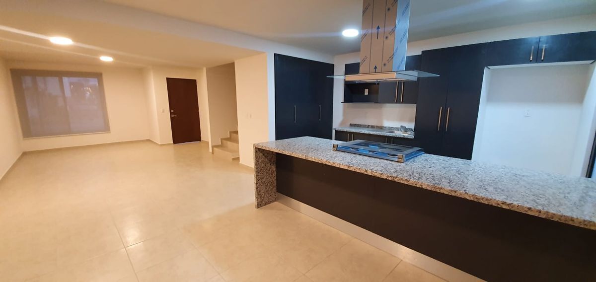 excelente-casa-en-renta-o-venta-en-zakia-de-4-recmaras3-21339
