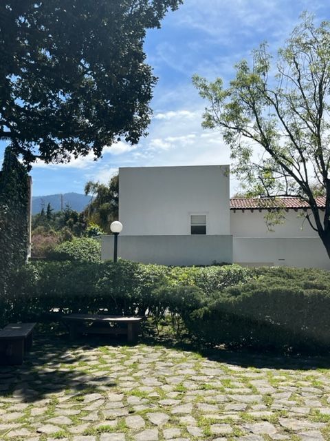 fabulosa-casa-en-arteaga-y-salazar33-37592