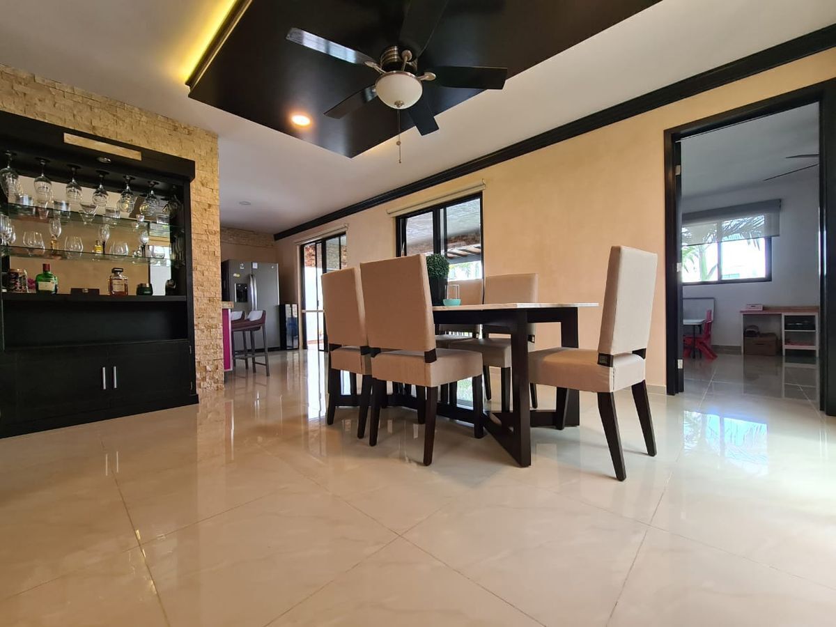 grandiosa-venta-casa-en-santa-gertrudis-cop4-37734