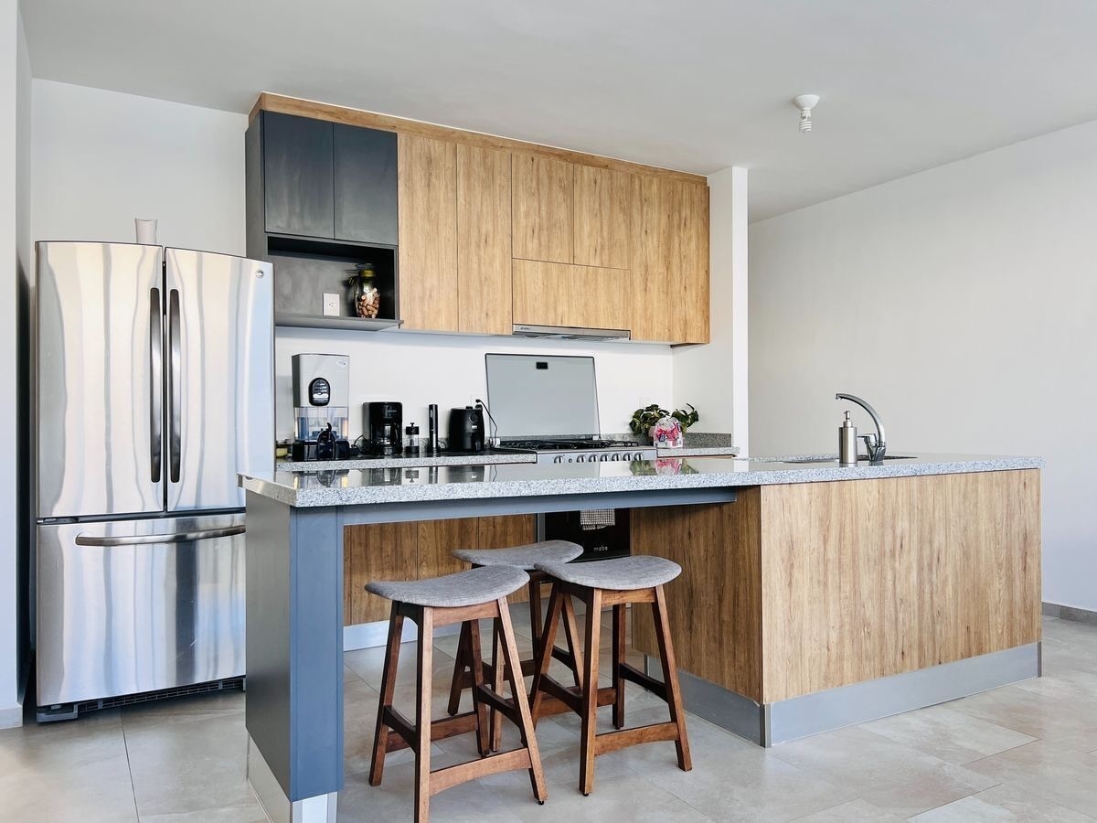 hermosa-casa-amueblada-en-zibata3-23760