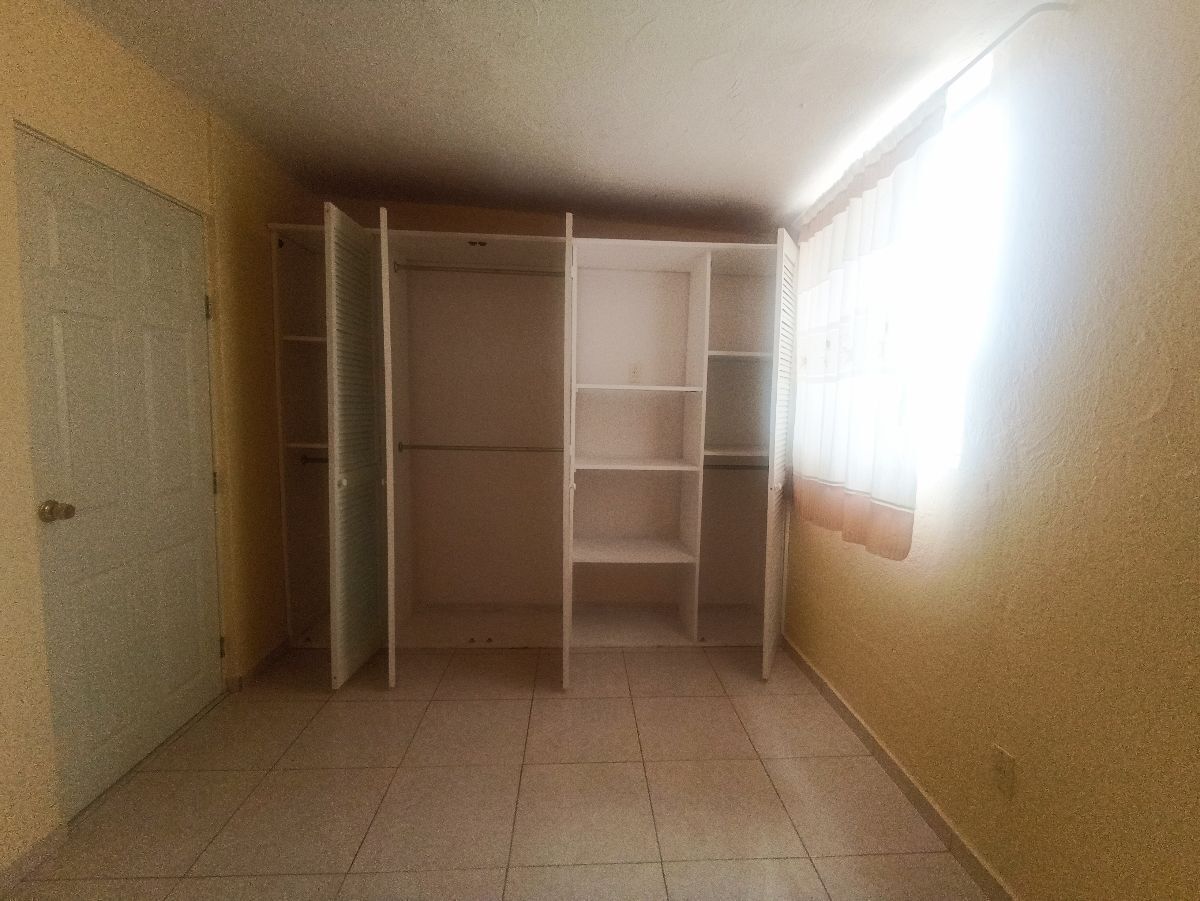 hermosa-casa-en-avenida--remodelada-cocina-integral-se-aceptan-crditos35-35589