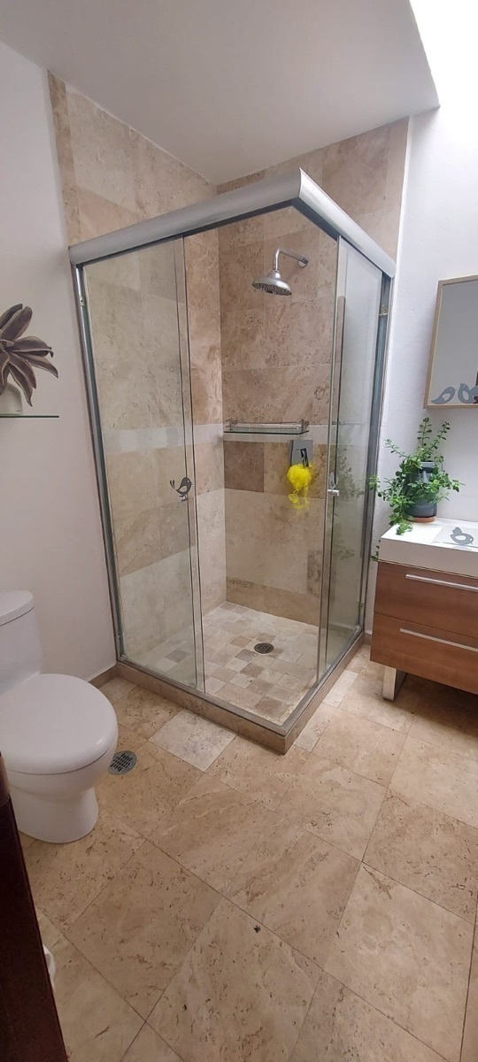 hermosa-casa-en-condominio-en-olivar-de-los-padres17-27641