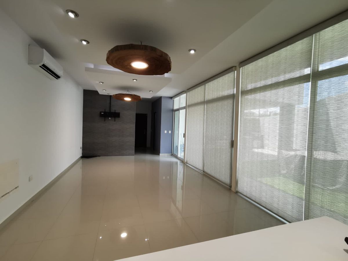 hermosa-casa-en-renta-paseo-del-vergel8-26025