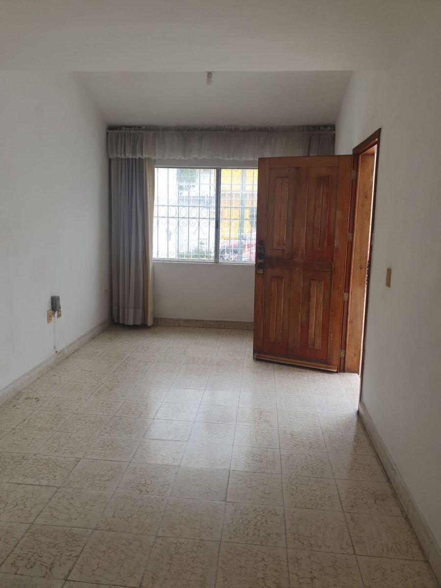 hermosa-casa-en-venta-con-acabados-de-cedro-de-1-solo-piso3-20980
