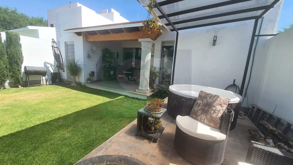 hermosa-casa-en-venta-con-jacuzzi-res-haciendas-de-tequisquiapan-qro12-36080