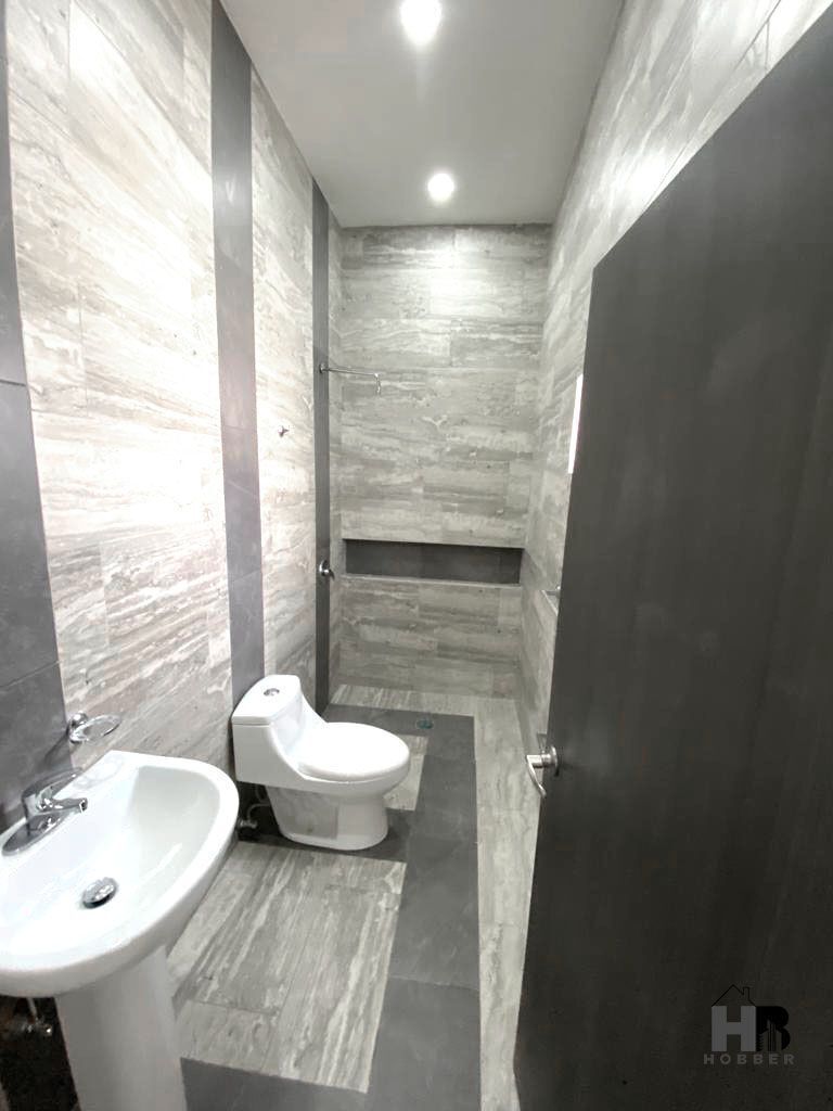 hermosa-casa-nueva-de-un-piso-en-venta11-23554