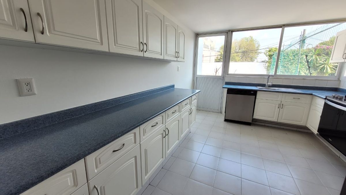 hermosa-casa-remodelada-con-jardin2-12221
