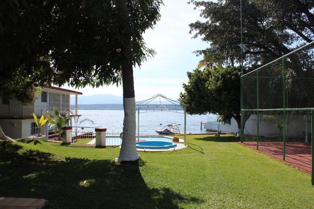 hermosa-residencia-para-gozar-al-mximo-el-lago-de-tequesquitengo16-34713