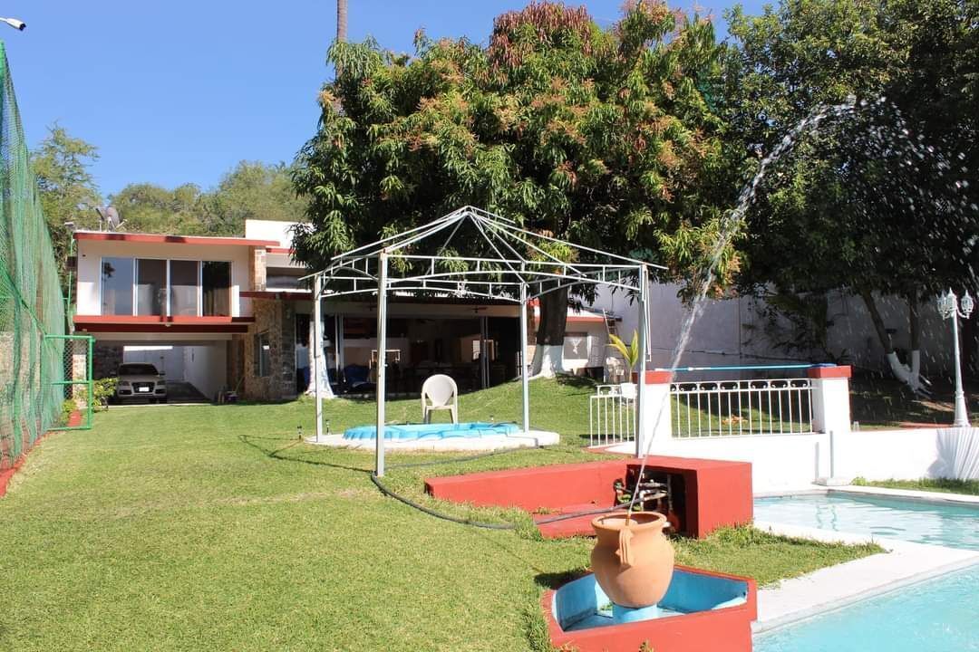 hermosa-residencia-para-gozar-al-mximo-el-lago-de-tequesquitengo17-34713