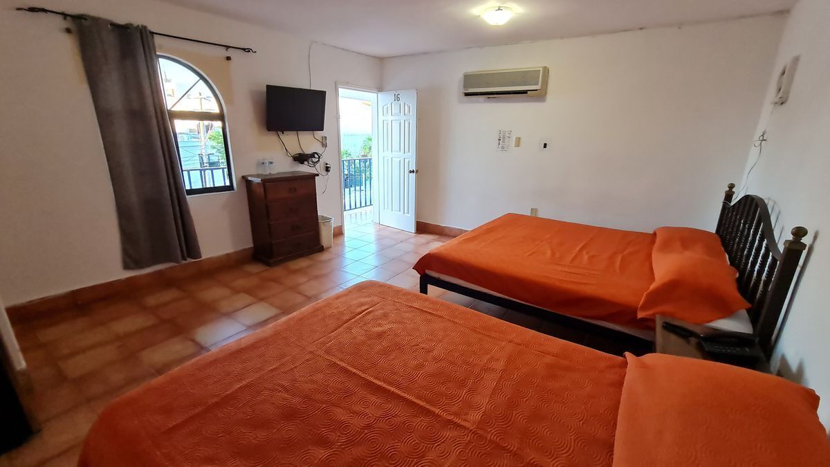 hotel-staff-en-renta-18-habs-cerca-del-puerto-industrial-carmen-campeche14-21473