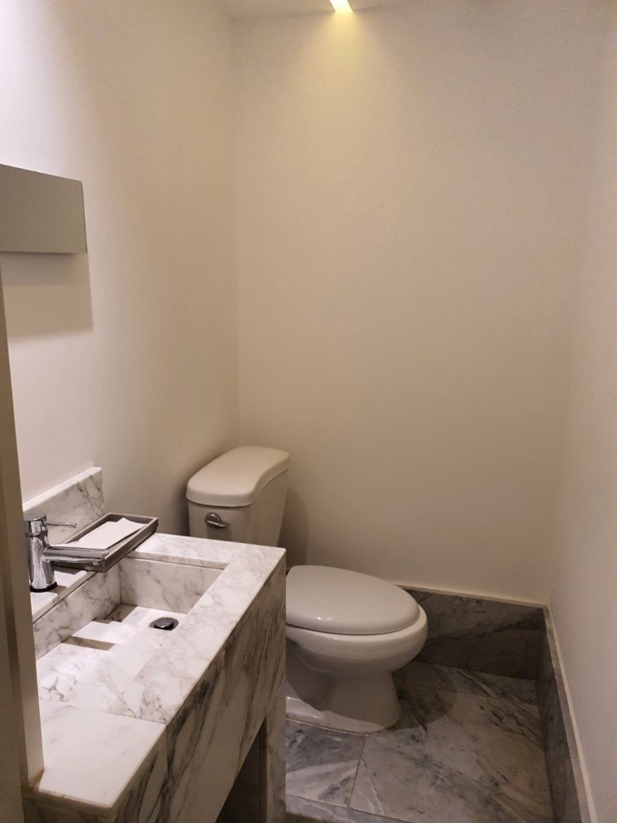 increble-casa-habilitada-para-oficinas-en-la-mejor-zona-de-la-ciudad-de-mxico7-23616