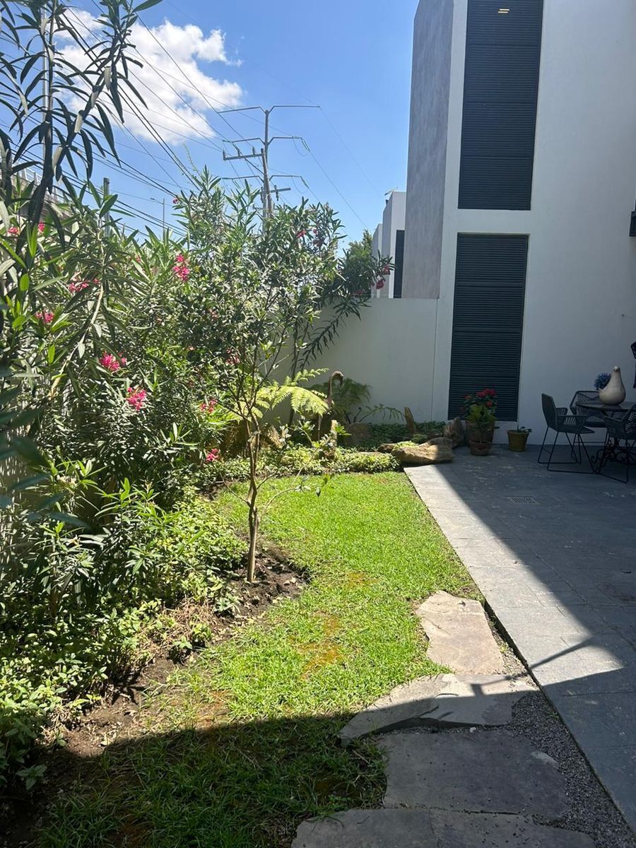 lindo-depa-con-caractersticas-de-casa-de-una-planta11-28074