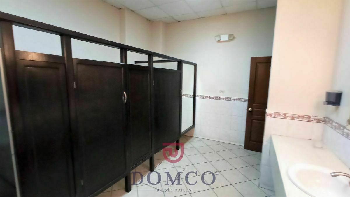 local-635-m2-en-renta-en-boulevard-benito-jurez9-17951