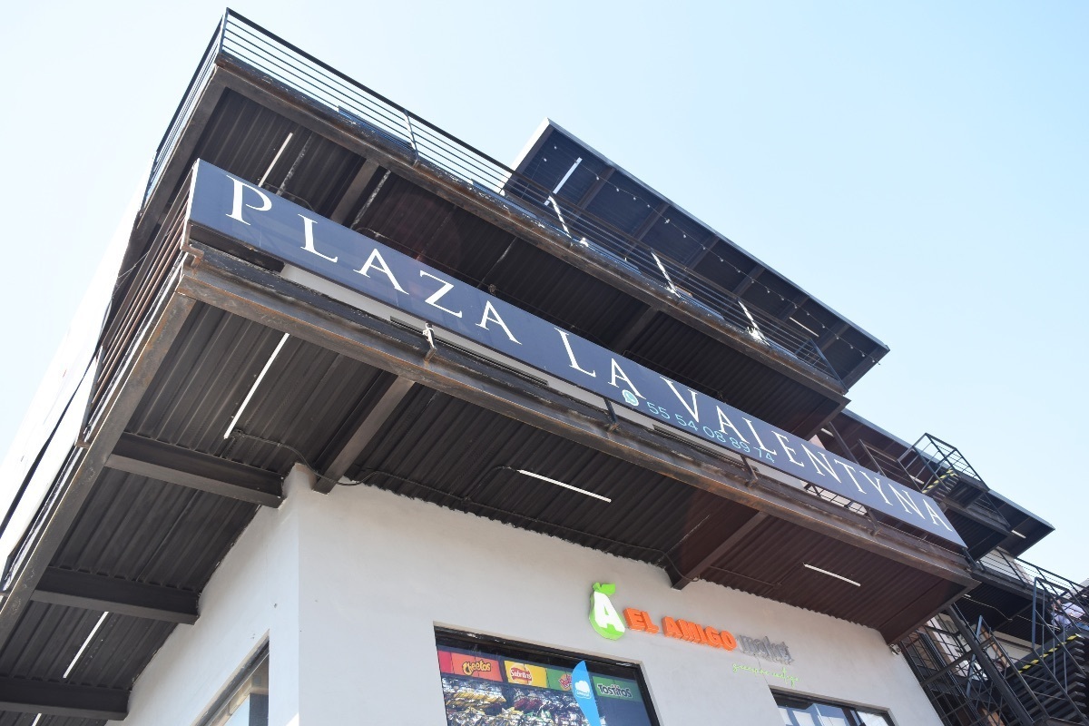 local-comercial--en--plaza-la-valentyna-quertaro3-27234