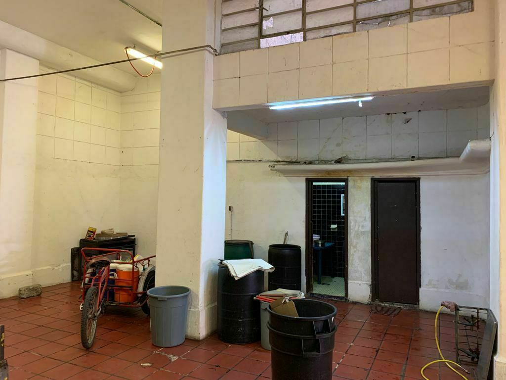 local-comercial-a-100-metros-de-reforma4-33738