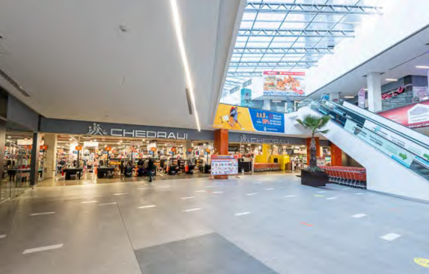 local-comercial-en-plaza-vista-norte-222270-m2--295-m2-mas-iva5-25949