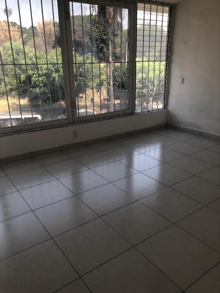 local-en-lomas-de-la-selva4-13591