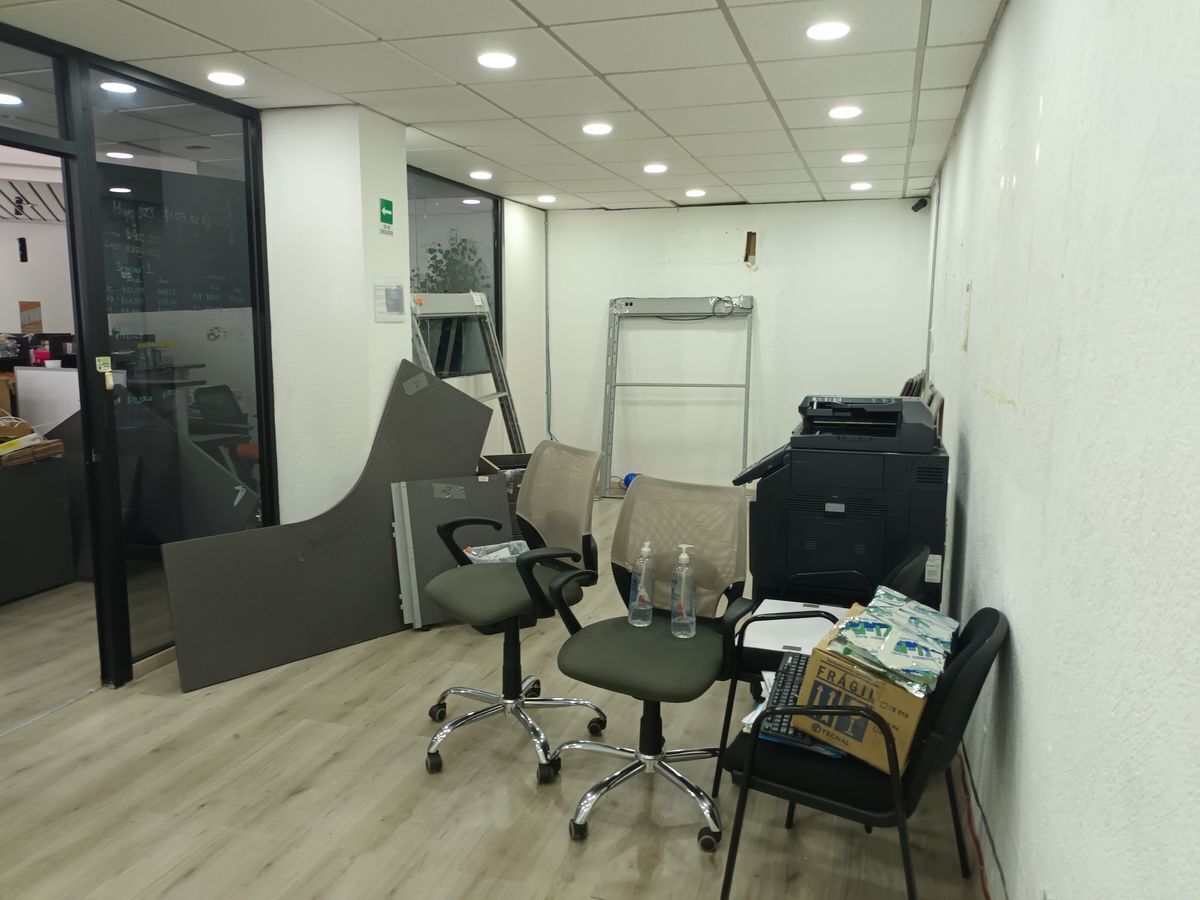 local-en-renta-dos-plantas-en-venustiano-carranza2-38471