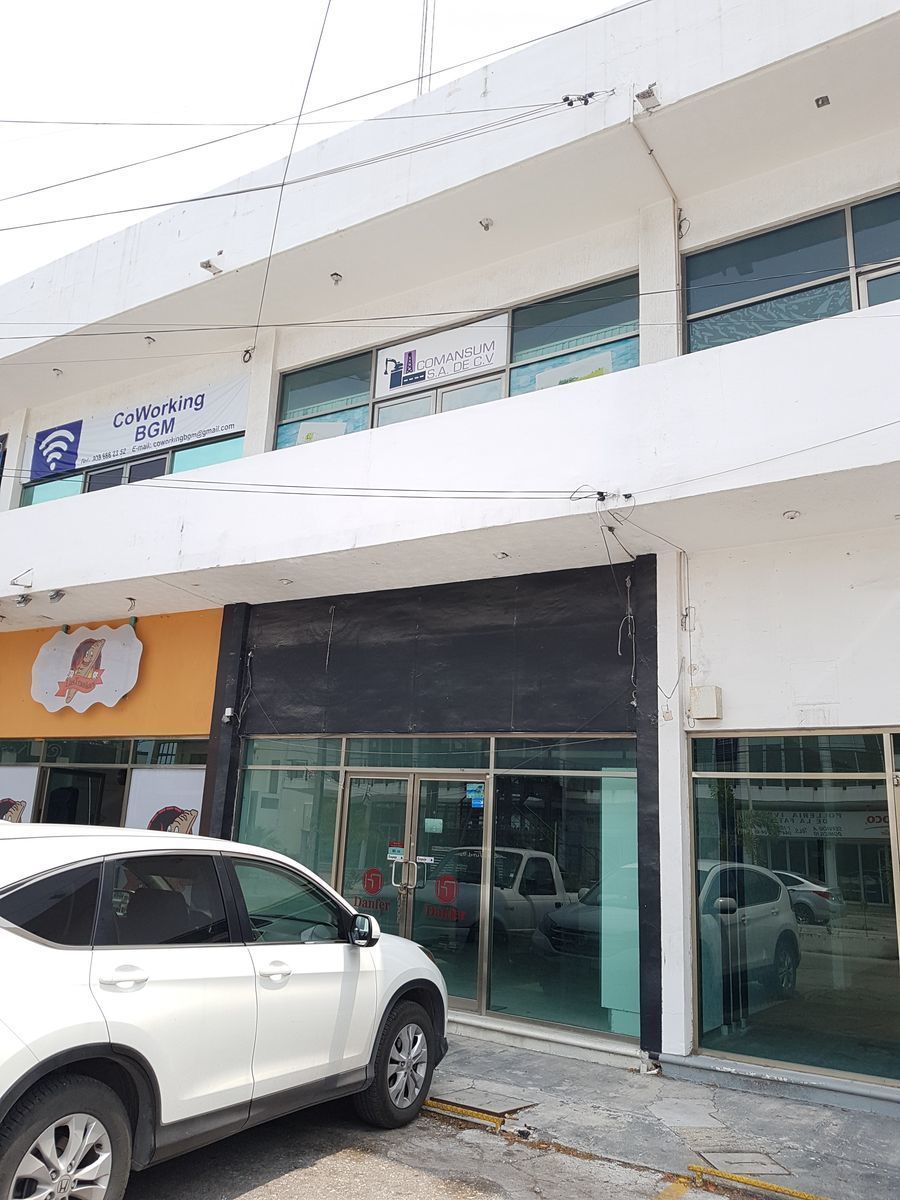 local-en-renta-u-oficina-dentro-de-plaza-comercial-carmen-campeche3-21392