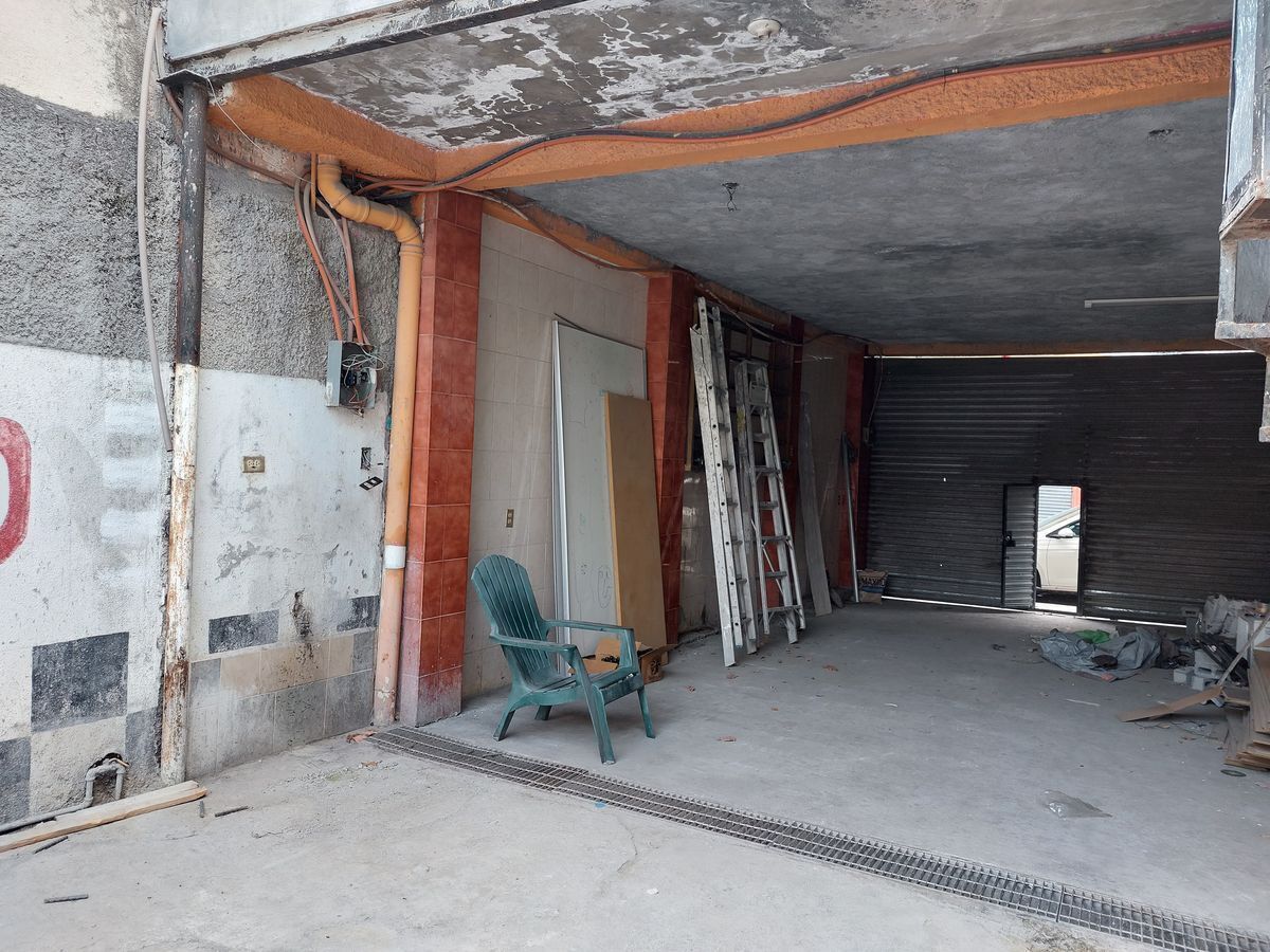 local-en-venta-centro-de-monterrey---a-una-cuadra-de-venustiano-carranza9-13818