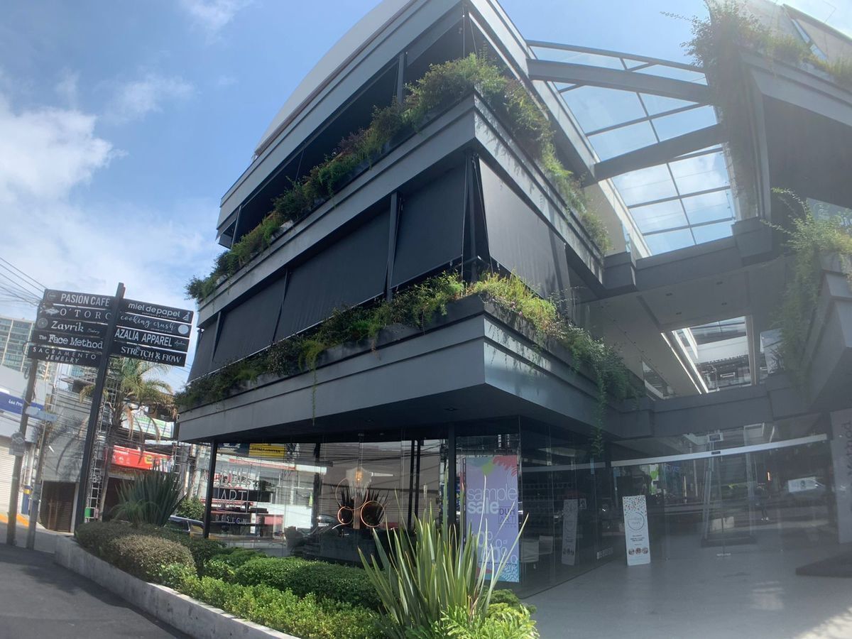 local-isla-comercial-en-renta-bosques-de-las-lomas-m2lc80815-22883