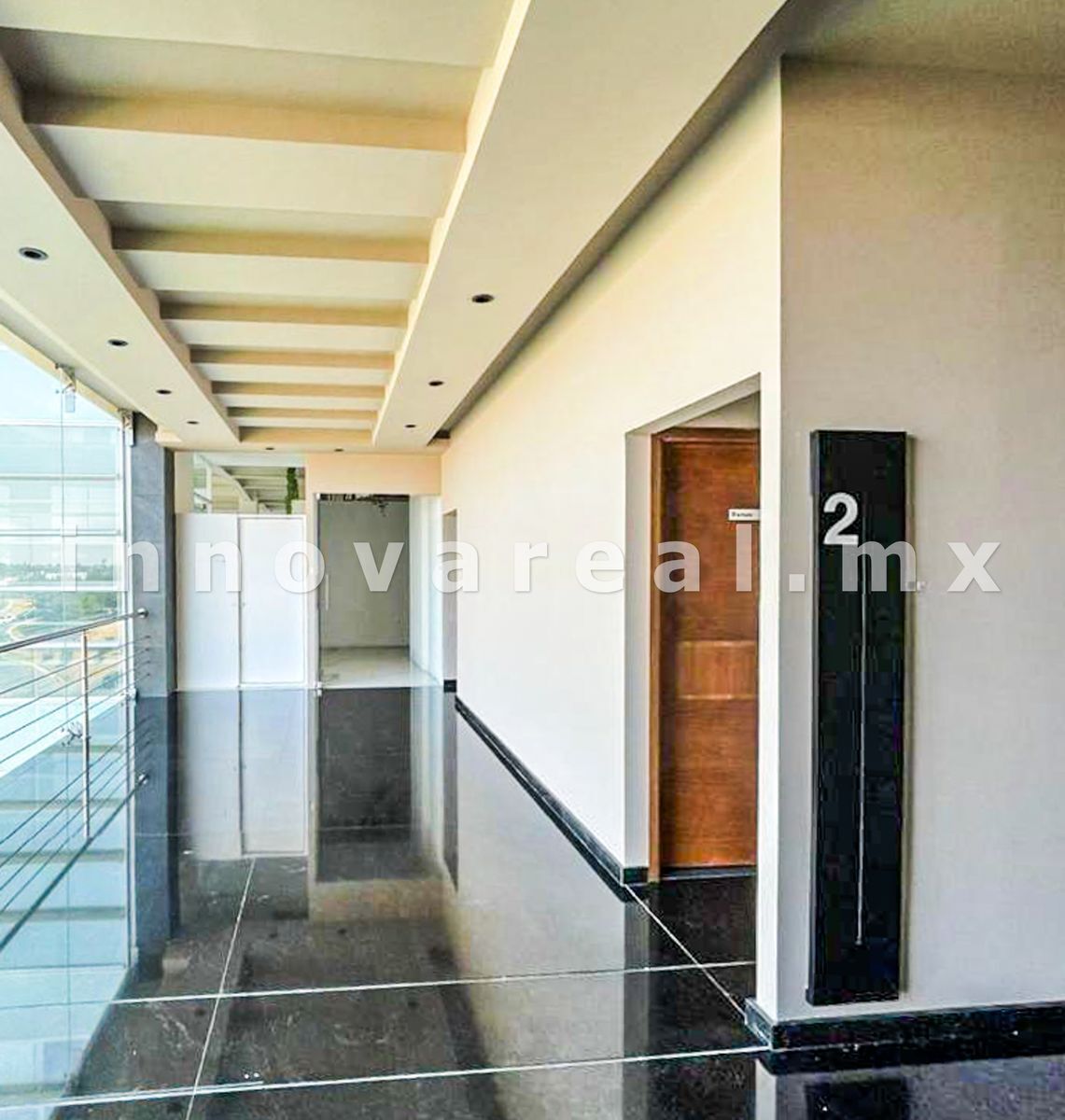 locales-comerciales-en-zona-esmeralda10-28721