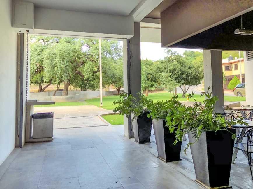 locales-en-renta-contry-sol-en-guadalupe-nl10-18255