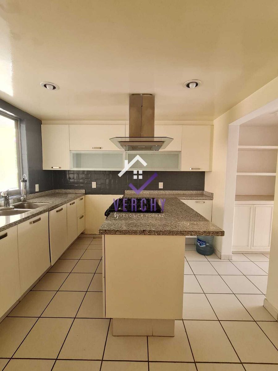 lomas-de-bezares-preciosa-y-espaciosa-casa-en-condominio-en-venta-o-renta10-33155