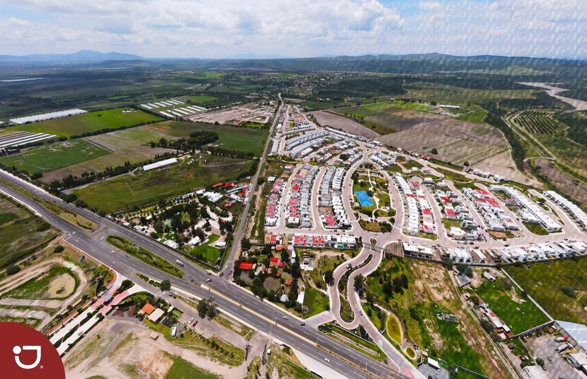 lotes--residenciales-a-la-venta-caadas-del-arroyo-quertaro2-14316