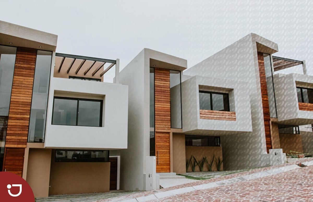 lujosa-residencia-en-zibata-con-triple-altura--y-diseo2-14345