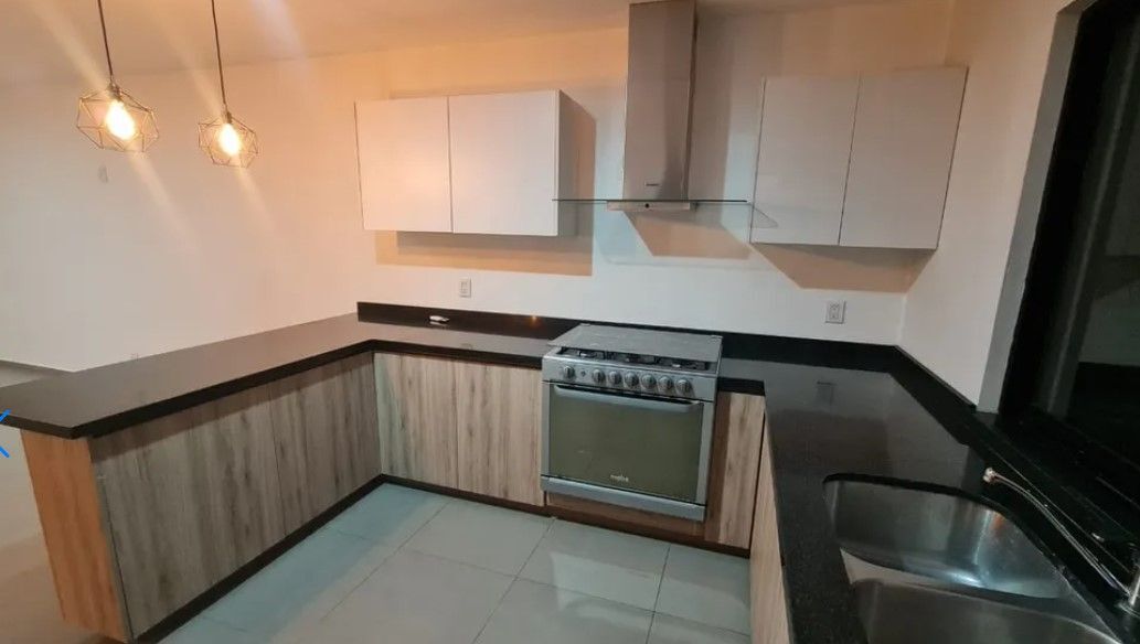 magnifica-casa-nueva-en-venta--punto-sur-4-32727