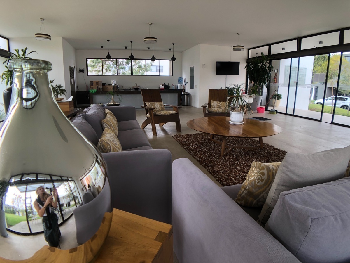 nueva-casa-de-tres-niveles-en-venta-en-coto-consolidado-en-solares-zapopan27-34399