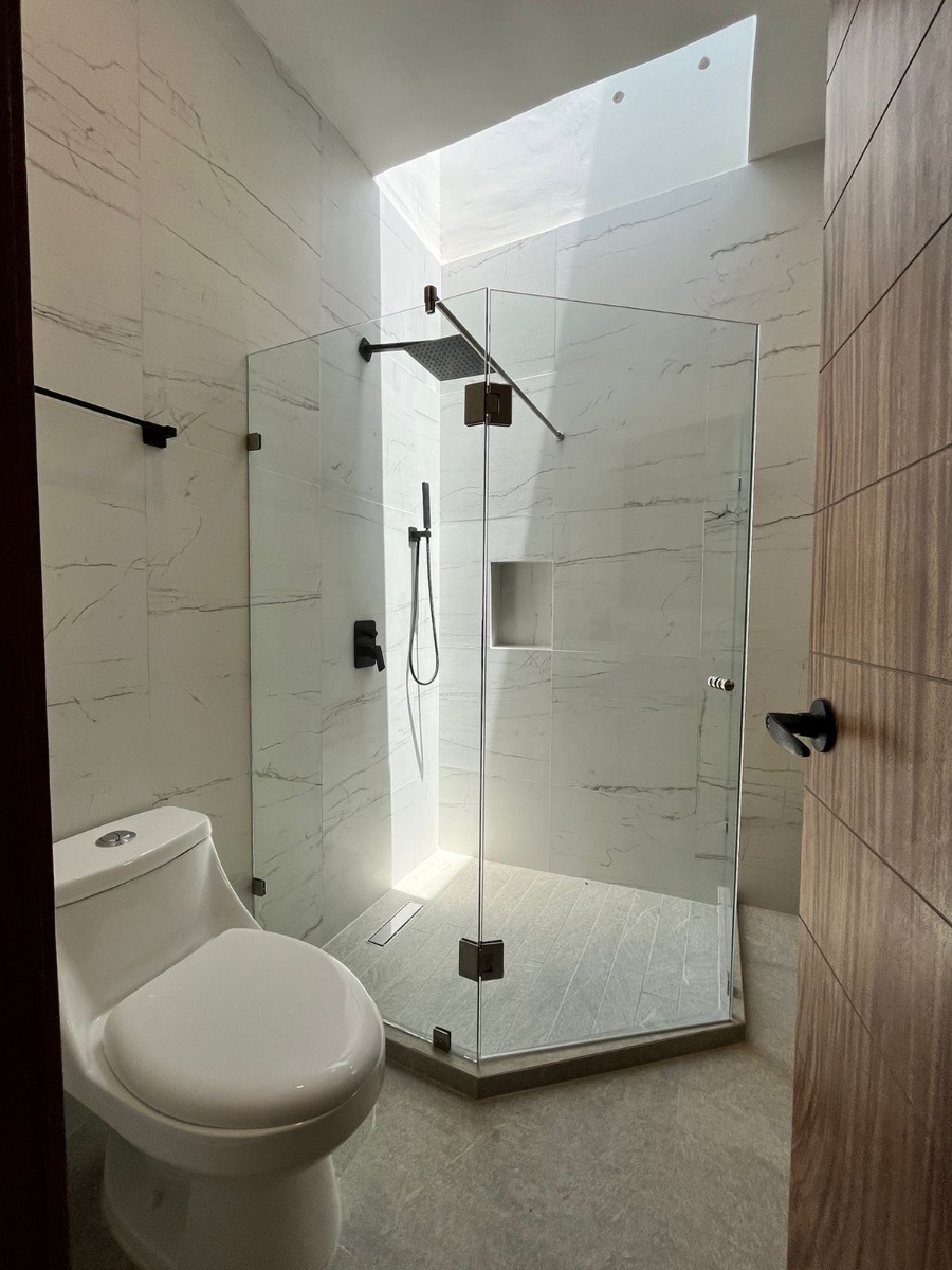 nueva-casa-en-venta-en-valle-imperial10-36240