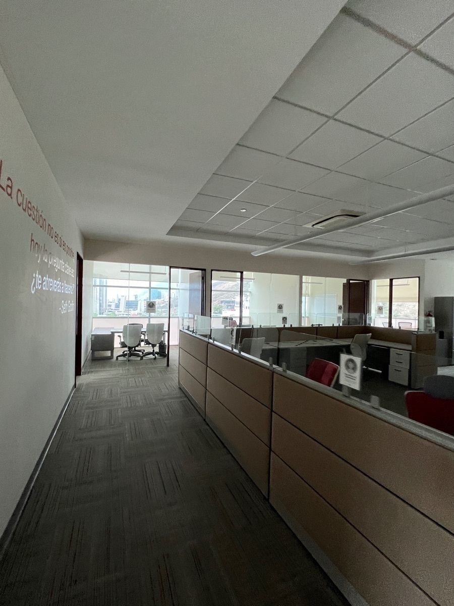 oficina-equipada-en-renta-zona-valle-oriente-piso-completo-san-pedro-gg27-12831
