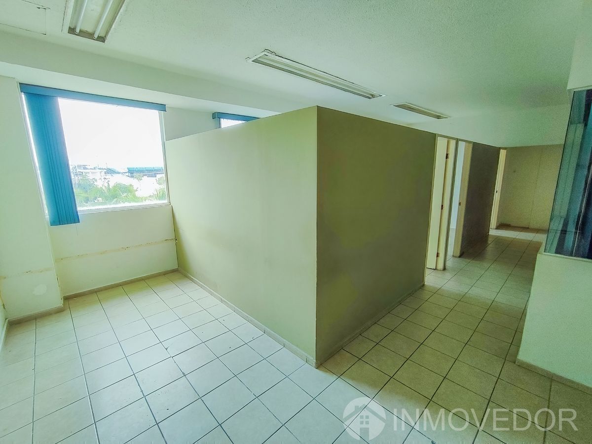 oficinas--centro-de-cancn--plaza-las-palmas--av-xcaret-con-av-cob2-29976