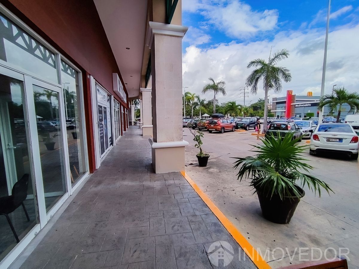 oficinas--centro-de-cancn--plaza-las-palmas--av-xcaret-con-av-cob28-29975