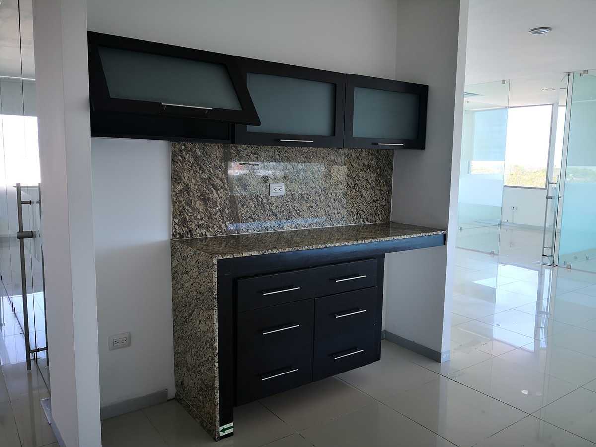 oficinas-en-renta-en-edificio-takin-en-cd-del-carmen-campeche14-32514
