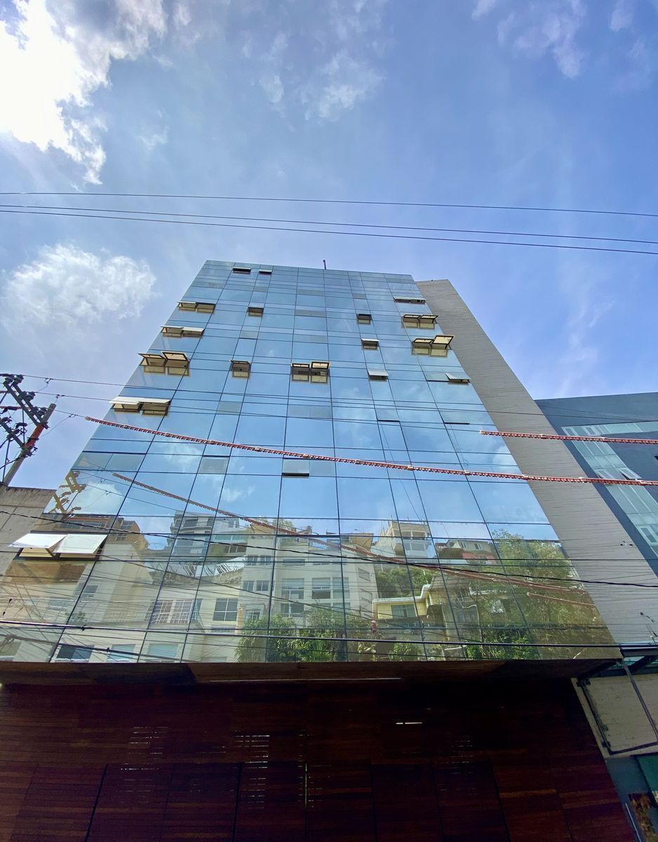 oficinas-modernas-y-con-una-vista-increible-club-de-golf-bellavista2-22664
