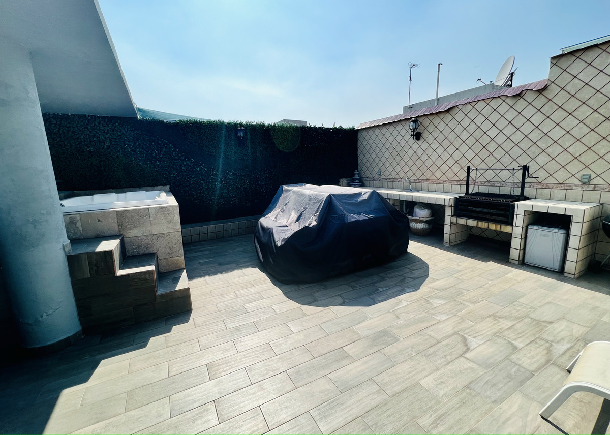 pent-house-con-roof-garden-privado-en-napoles17-28829