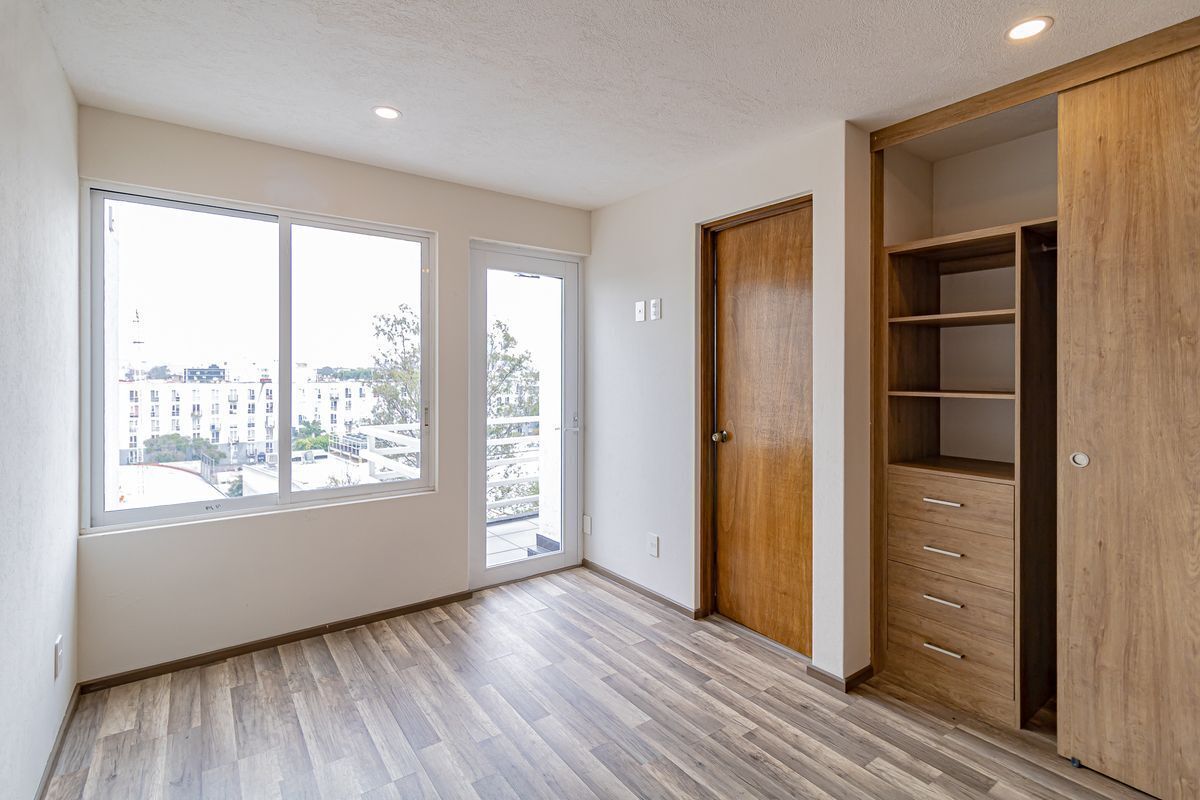 penthouse--con-roof-privado-en-eje-central-lazaro-cardenas-algarin-de-10798-m27-21772