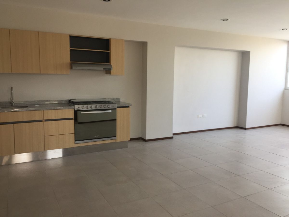 penthouse-en-venta-o-renta-en-blvd-atlixco-y-las-torres22-11526