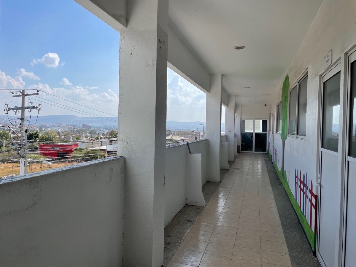 planta-completa-en-renta-en-centro-comercial17-12061