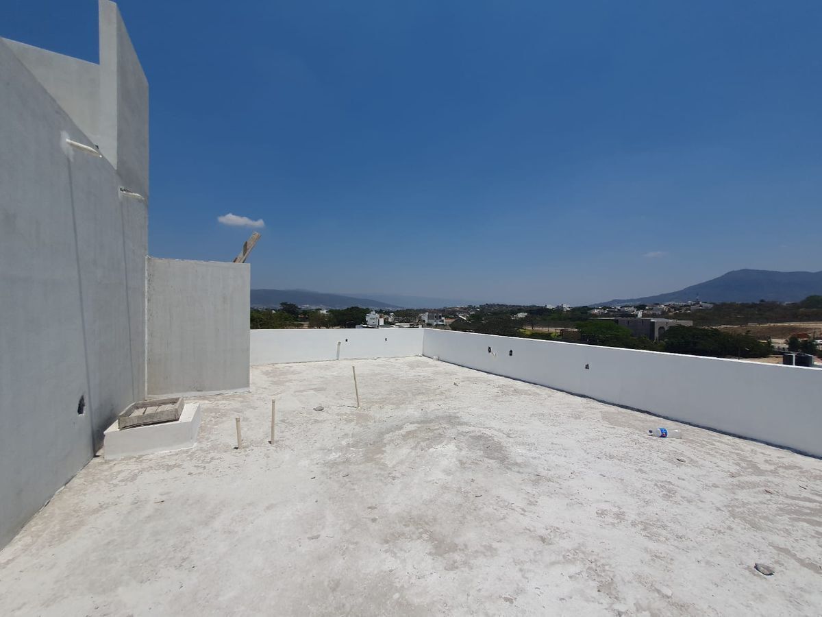 preventa-hermosa-residencia-en-puerta-de-hierro14-30393