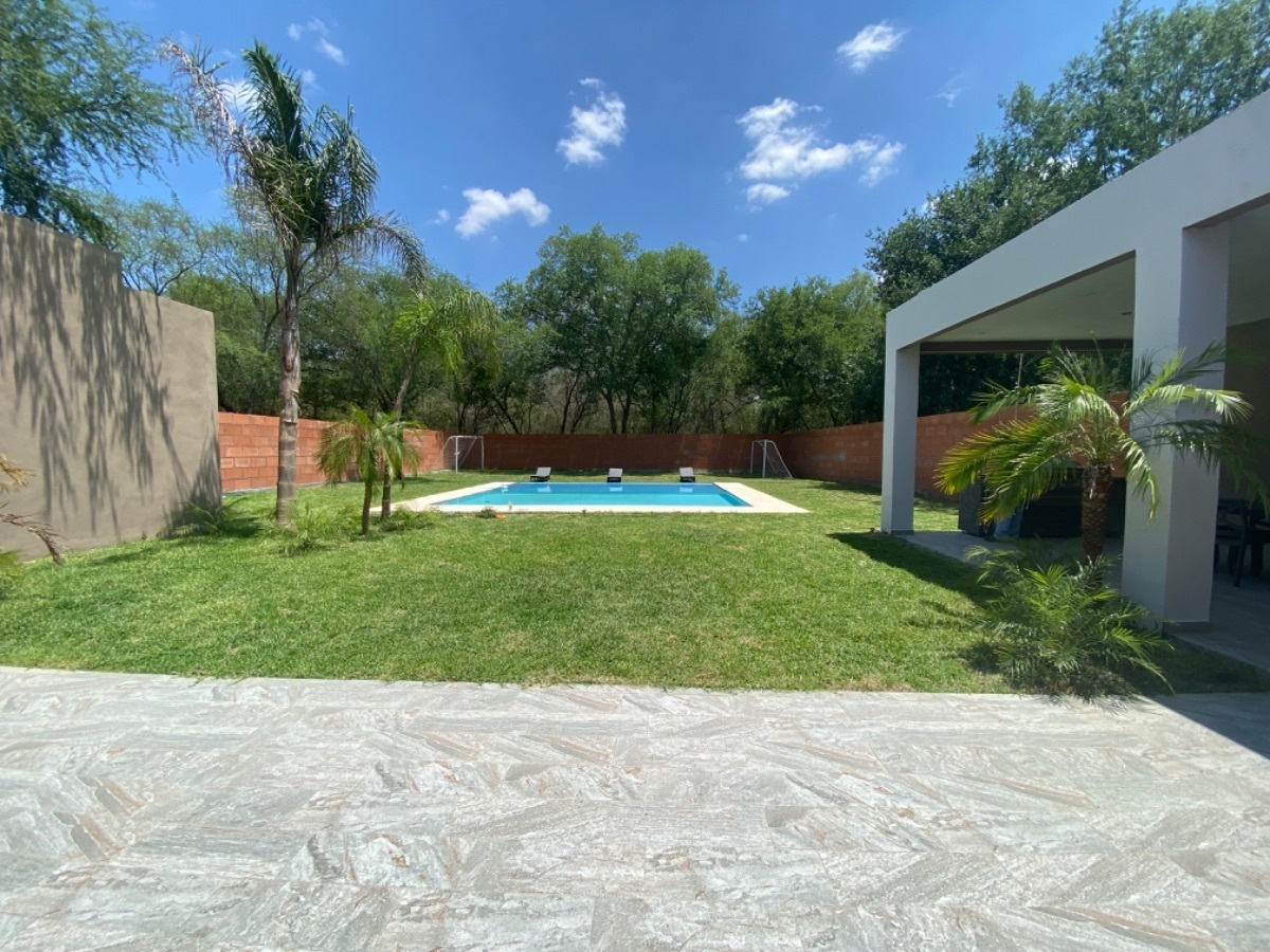 QUINTA EN VENTA ENTRE ALLENDE Y MONTEMORELOS